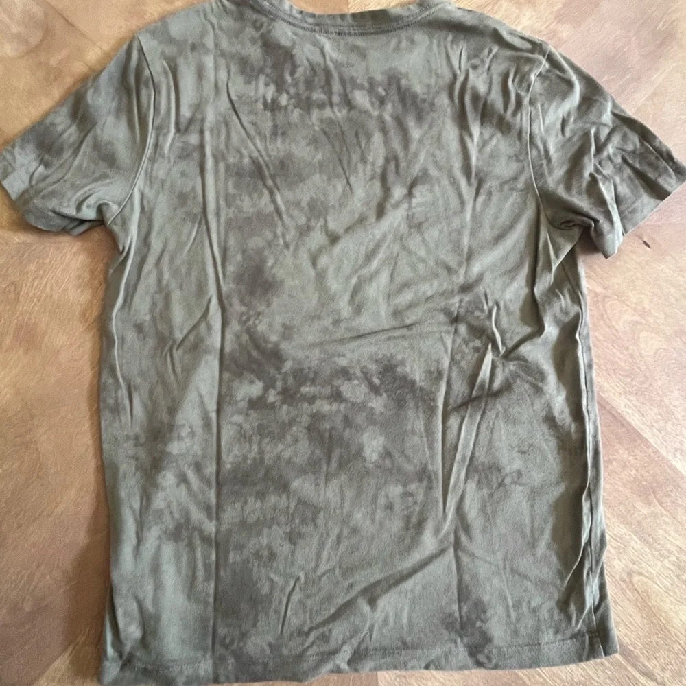 Old Navy 4-Pack Tee Bundle – Kids XL (14–16) – 1 Graphic & 3 Tie-Dye
